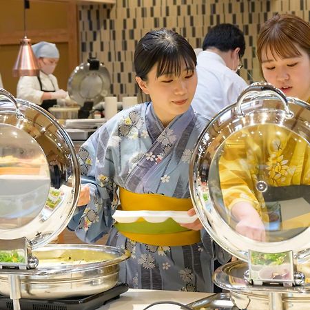 Senkeien Tsukioka Hotel Kaminojama Kültér fotó