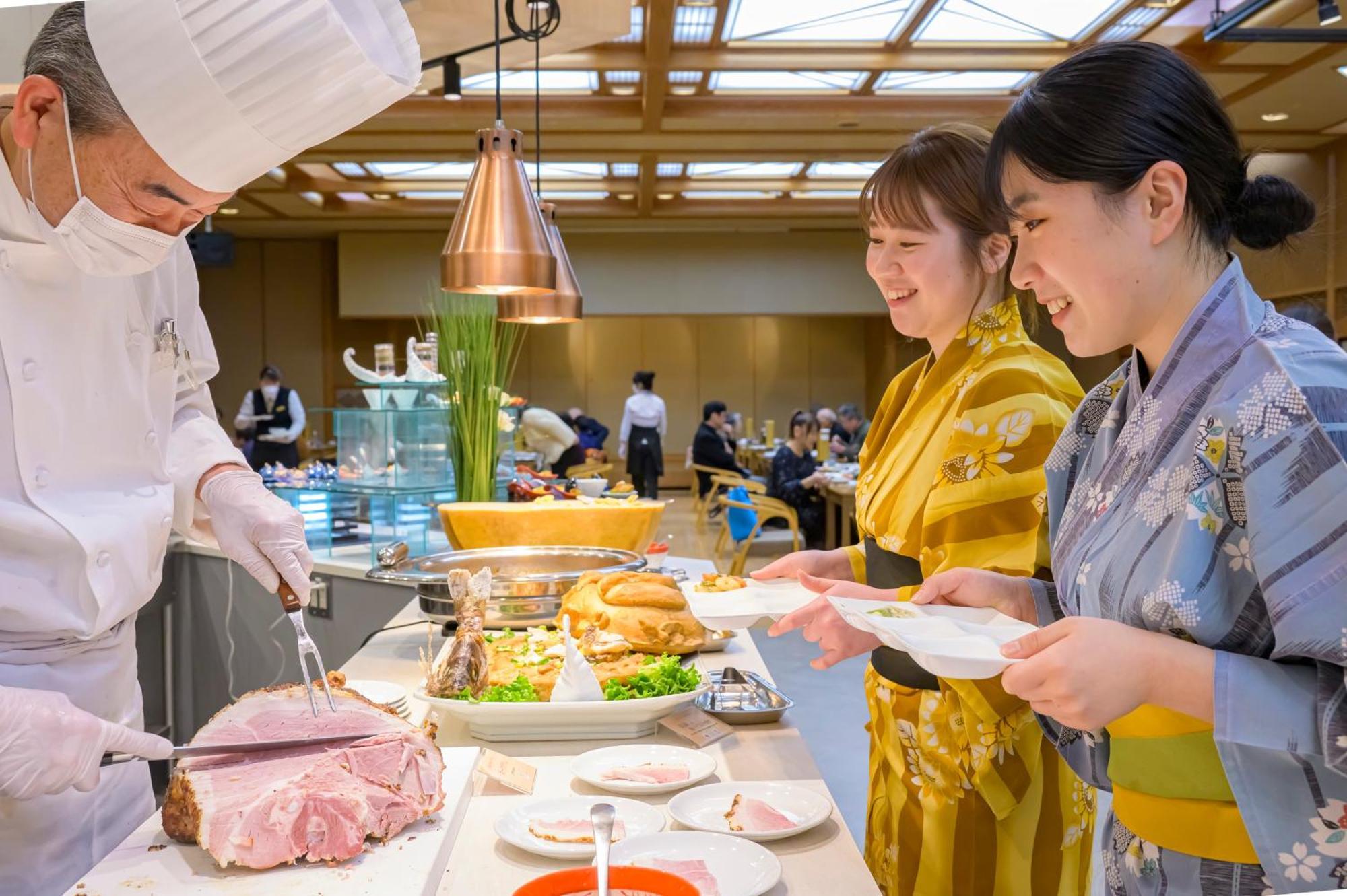 Senkeien Tsukioka Hotel Kaminojama Kültér fotó