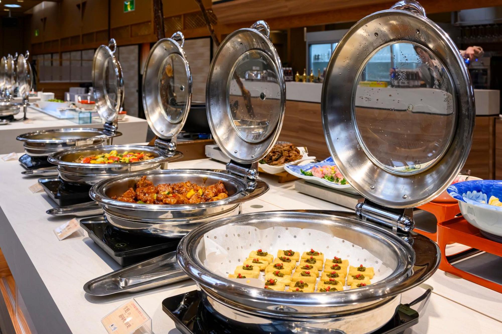 Senkeien Tsukioka Hotel Kaminojama Kültér fotó
