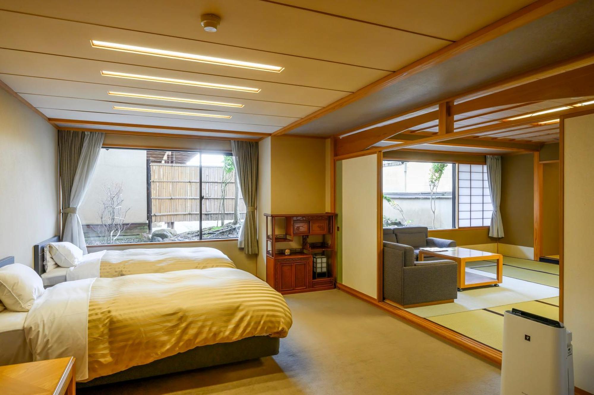Senkeien Tsukioka Hotel Kaminojama Kültér fotó